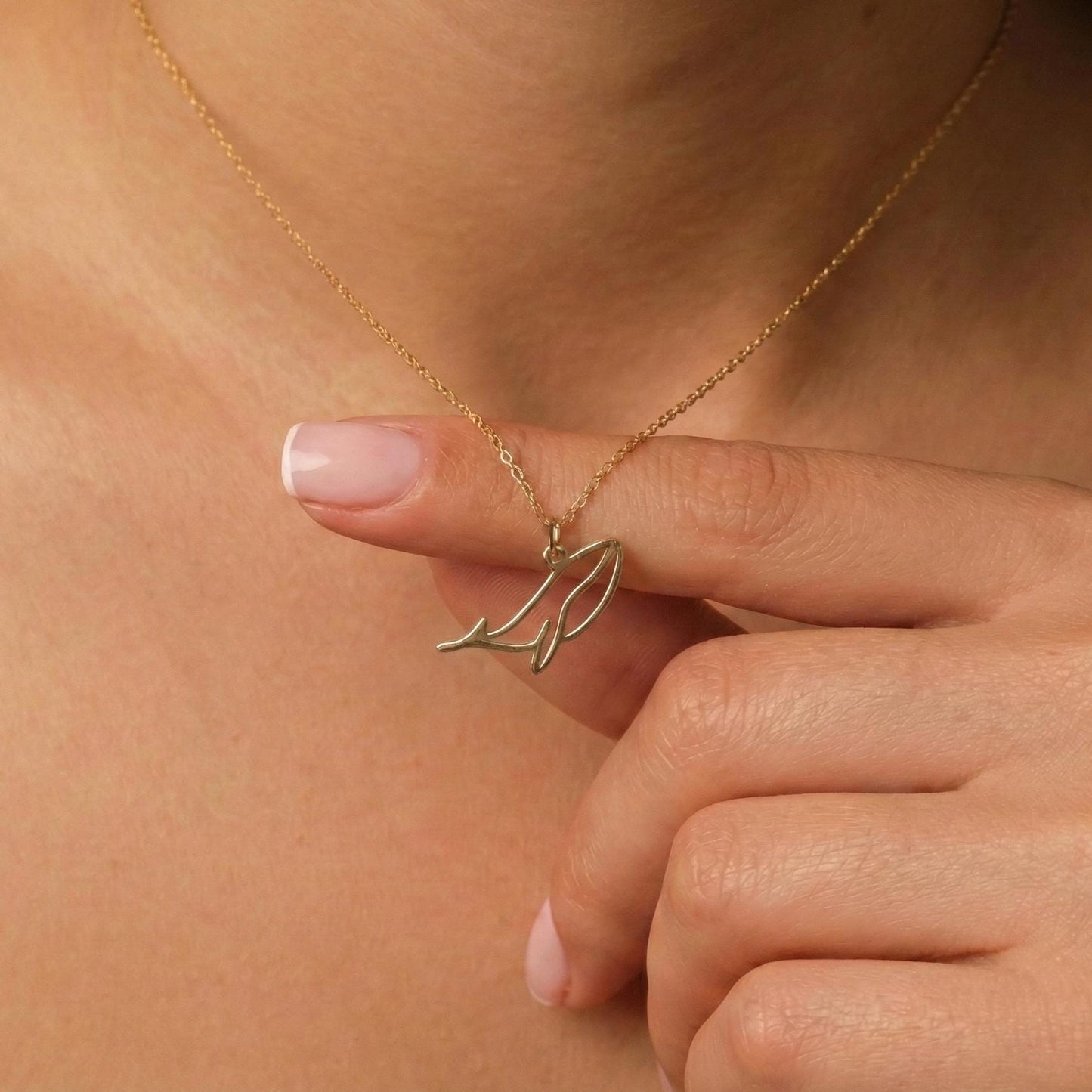 Whale Necklace, Gold Whale Pendant, Ocean Jewelry, Beach Lover Gift, Marine Life Charm, Sea Animal Necklace, Minimalist Summer Choker
