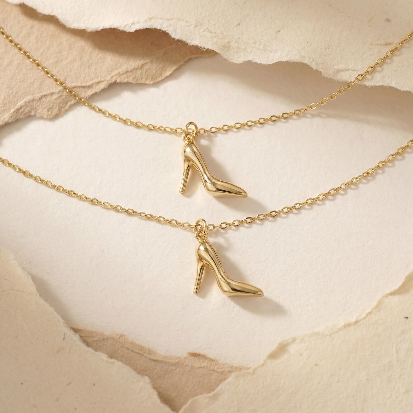 High Heel Necklace, Stiletto Pendant, Dainty Shoe Jewelry, Fashion Lover Gift, Unique Mom Necklace, Trendy Minimalist Charm