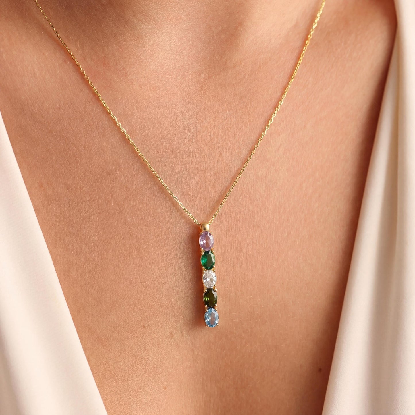 Family Birthstone, Mothers Necklace, Custom Birthstones, Mothers Day Gift, Grandma Necklace, Personalized Mom, Minimalist Jewelry